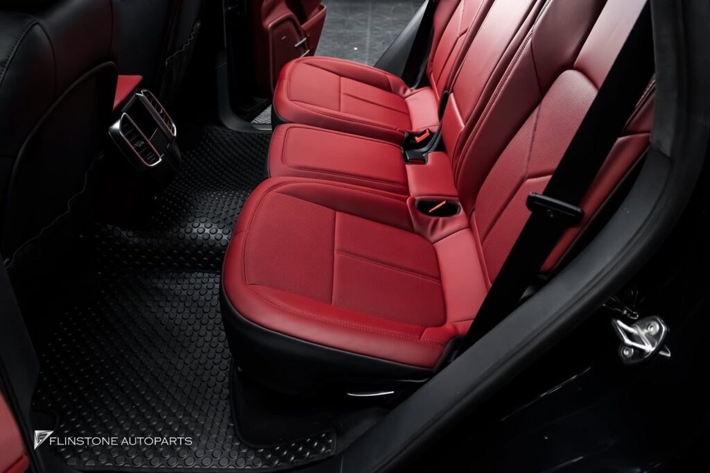 Interior Colour Change PORSCHE 958 beautiful, modern and inviting per car