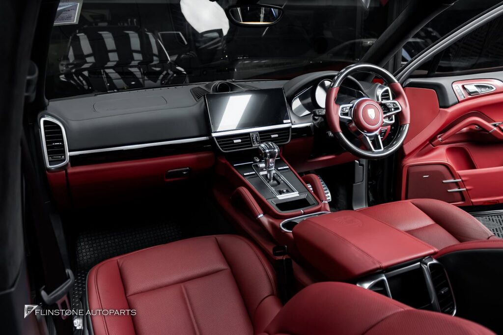 Interior Colour Change PORSCHE 958 beautiful, modern and inviting per car