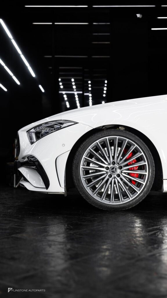 CLS220d CLS-Class รหัส C257 ที่เข้ามาติดตั้งชุดเบรค Mercedes AMG