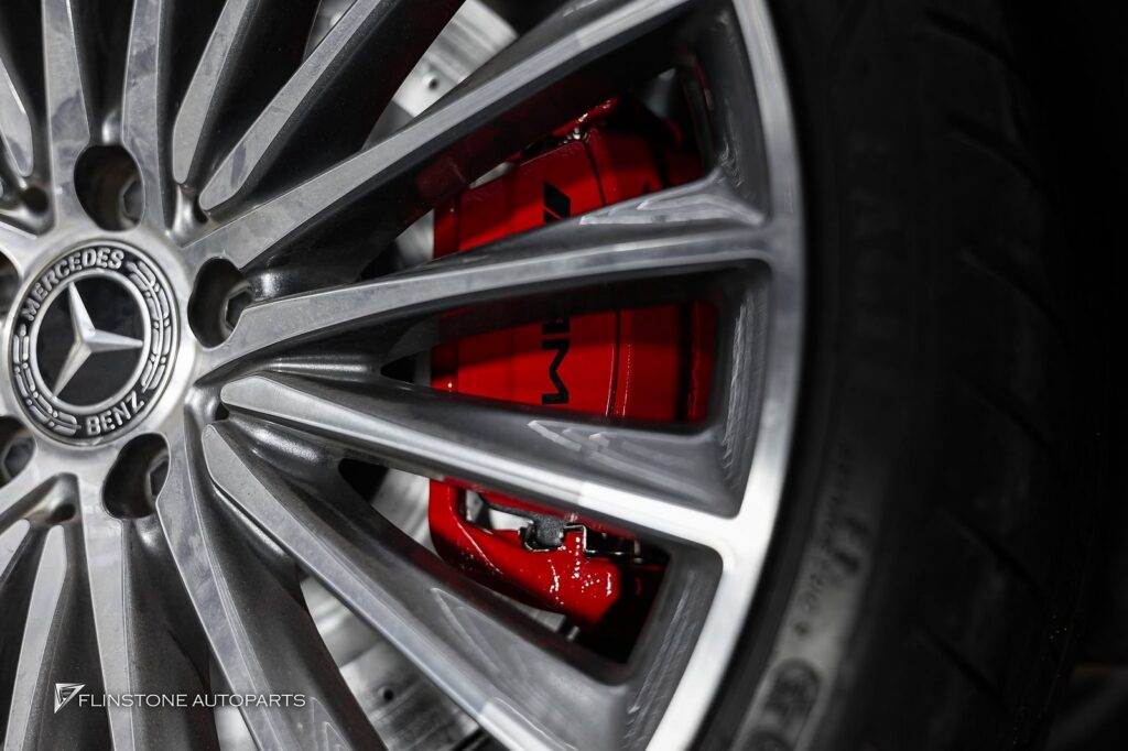 CLS220d CLS-Class รหัส C257 ที่เข้ามาติดตั้งชุดเบรค Mercedes AMG