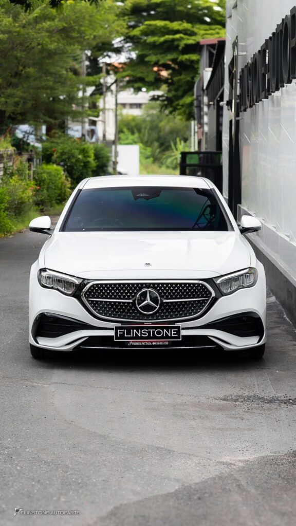 Mercedes-Benz W214 E-Class Genuine LED Diamond Front Grille (2025-09-23)