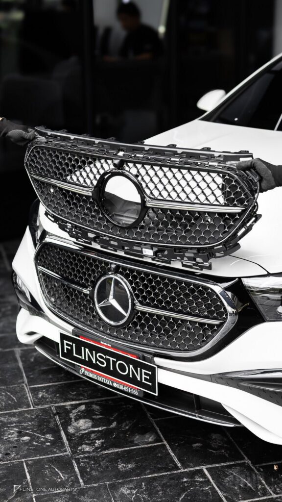 Mercedes-Benz W214 E-Class Genuine LED Diamond Front Grille (2025-09-23)