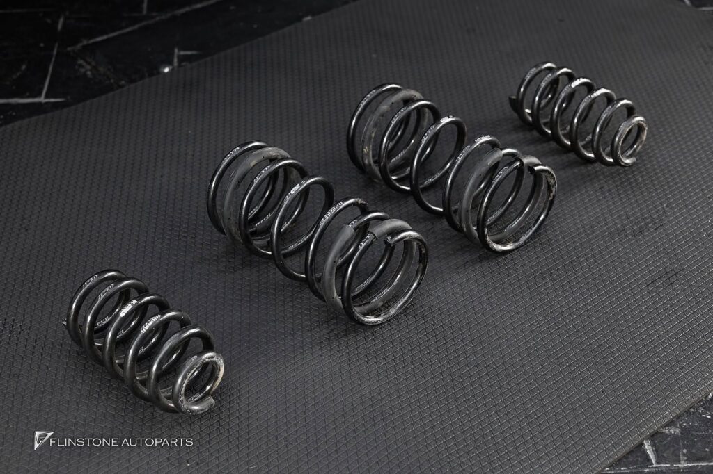 Mercedes-Benz W463 G-Class 短弹簧，适用于 G400d