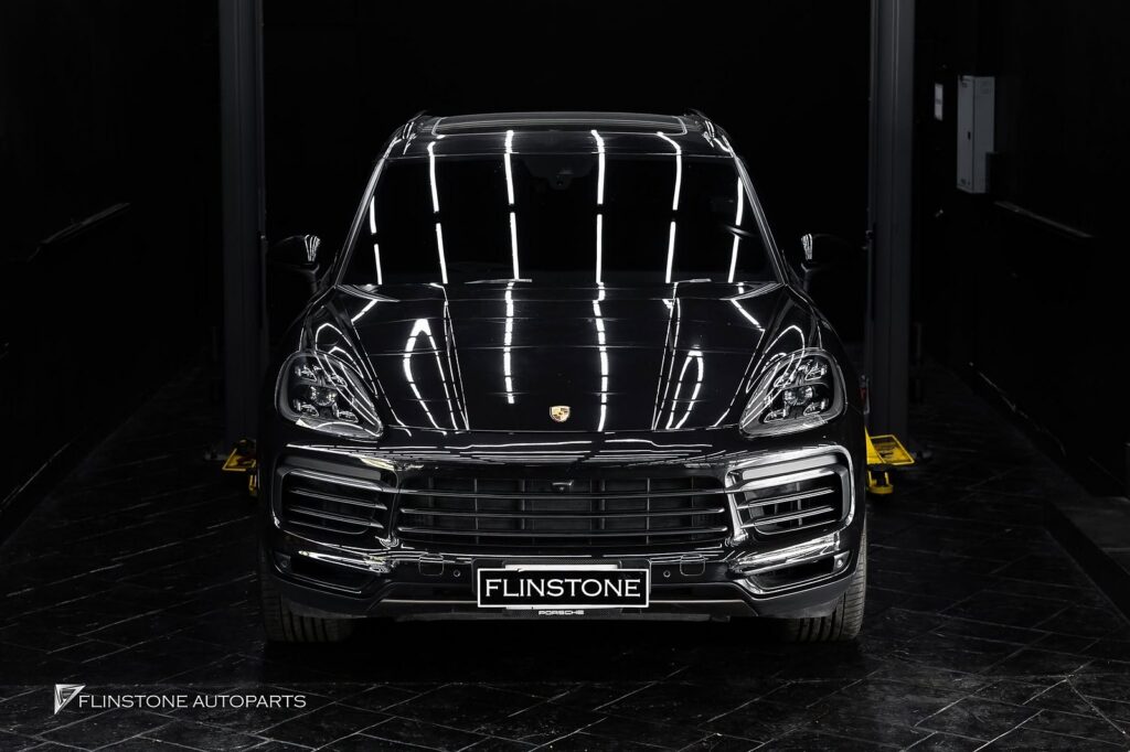 PORSCHE Cayenne E3 คืนสมรรถนะการขับขี่: การเปลี่ยนชิ้นส่วนใหม่จะช่วยให้ล้อหมุนได้อย