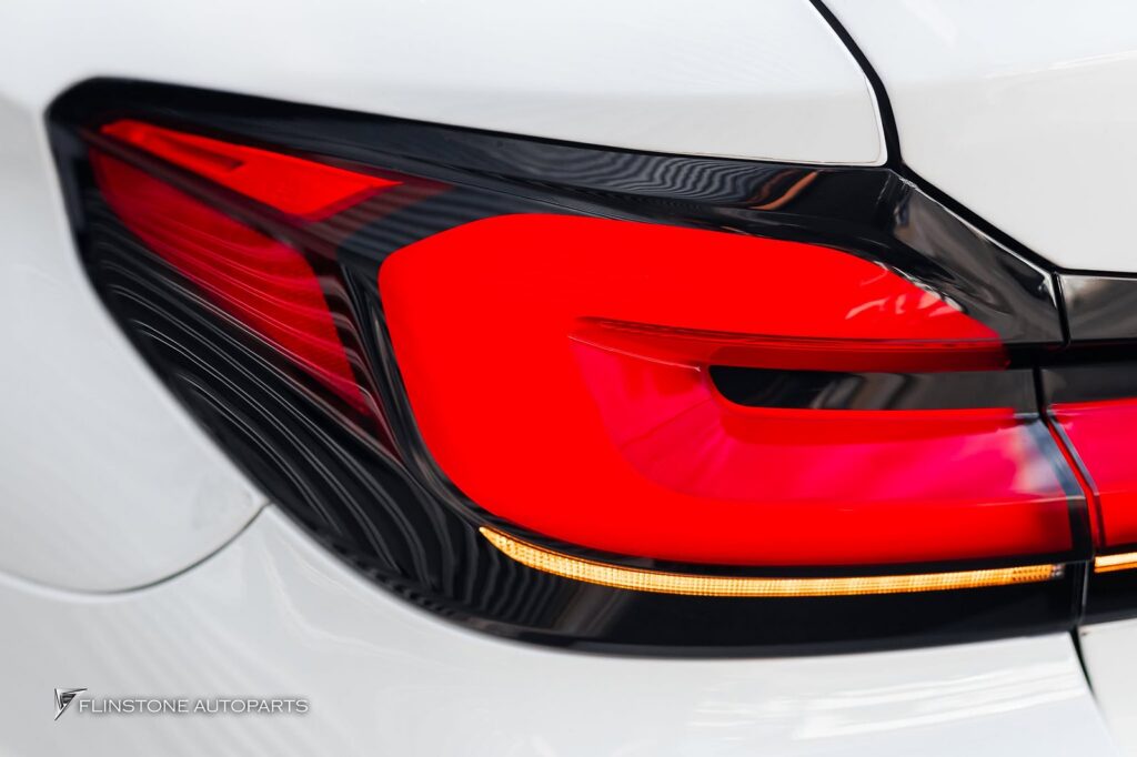 เสร็จเรียบร้อยสำหรับ BMW G30 Series 5 ที่เปลี่ยนโฉมเป็น F90 M5 L