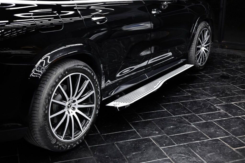 Mercedes-Benz X167 GLS-Class MAYBACH Style Front Grille + MAYBACH Auto Side Running Board