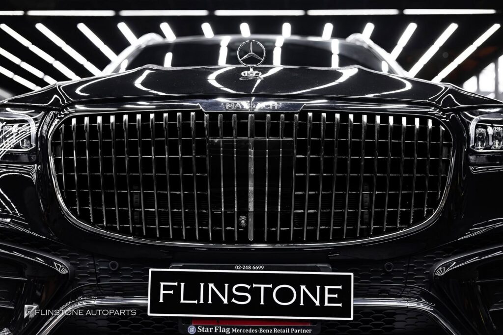 Mercedes-Benz X167 GLS-Class MAYBACH Style Front Grille + MAYBACH Auto Side Running Board
