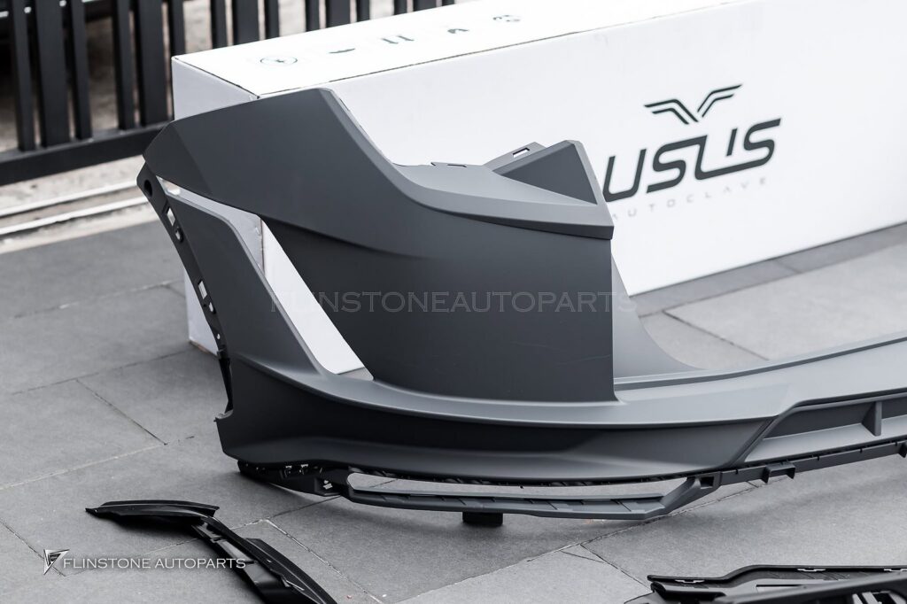 LAMBORGHINI URUS เตรียมติดตั้งชุดแต่ง Performante รอบคันพร้อมพาร