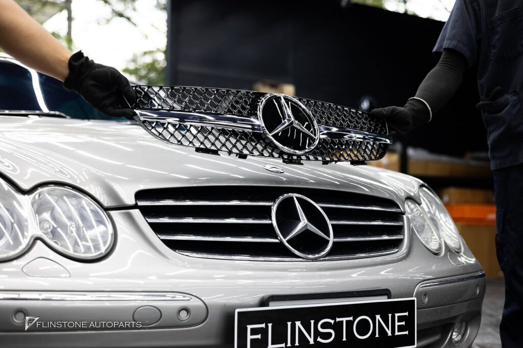 Mercedes-Benz W209 CLK-Class SL Look Front Grille