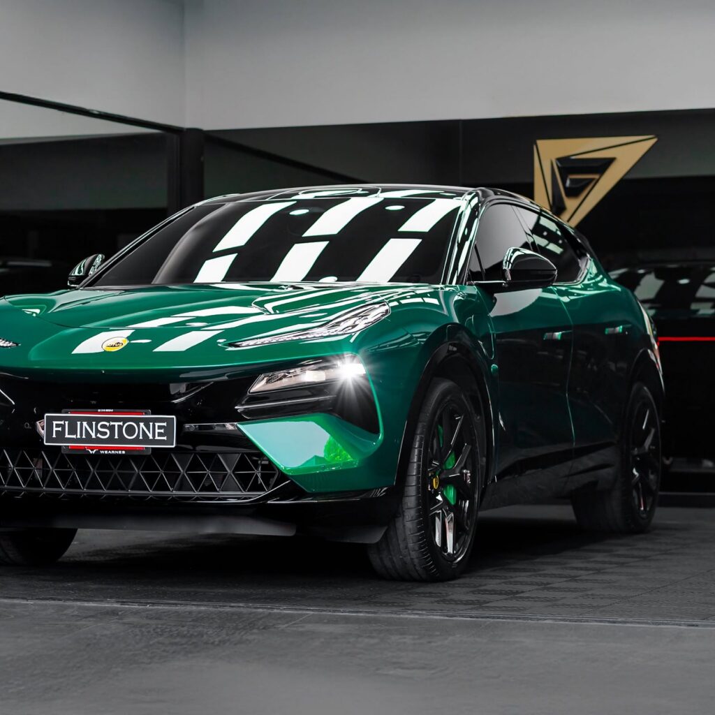FLINSTONE AUTO DETAILING LOTUS Eletre เลือกปกป้องรถยนต์ด้วยฟิล์มใสกันรอยจาก DRESDENPROTEC