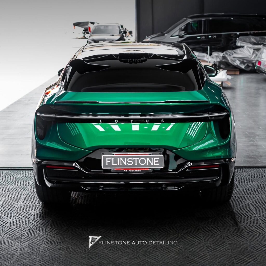 FLINSTONE AUTO DETAILING LOTUS Eletre เลือกปกป้องรถยนต์ด้วยฟิล์มใสกันรอยจาก DRESDENPROTEC
