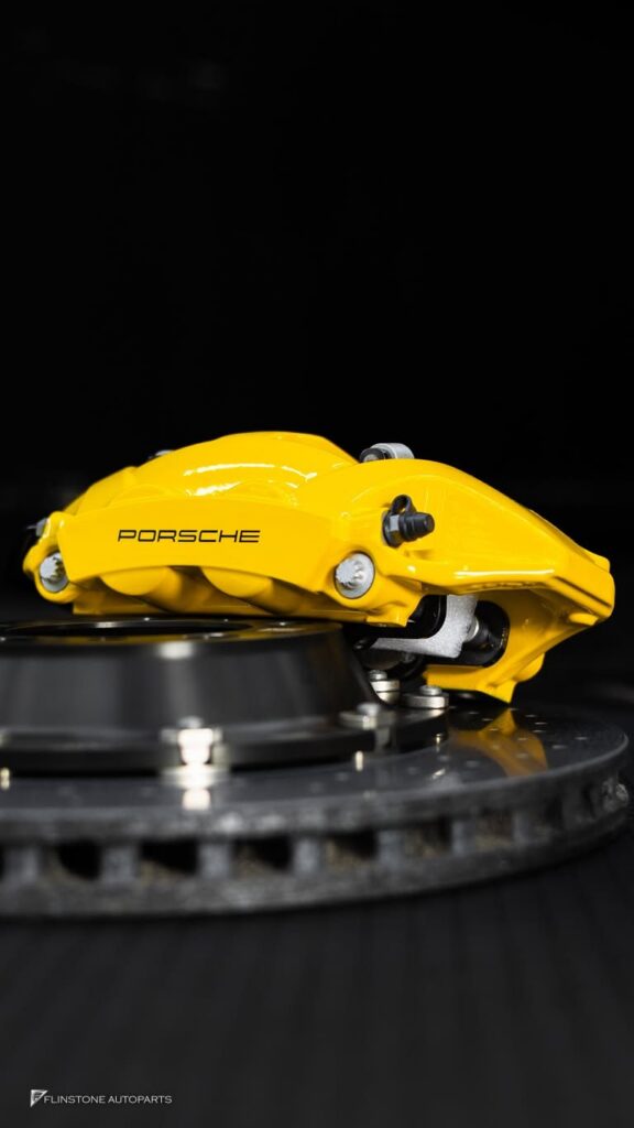 PORSCHE 比普通钢制刹车更轻减轻负荷增加灵活