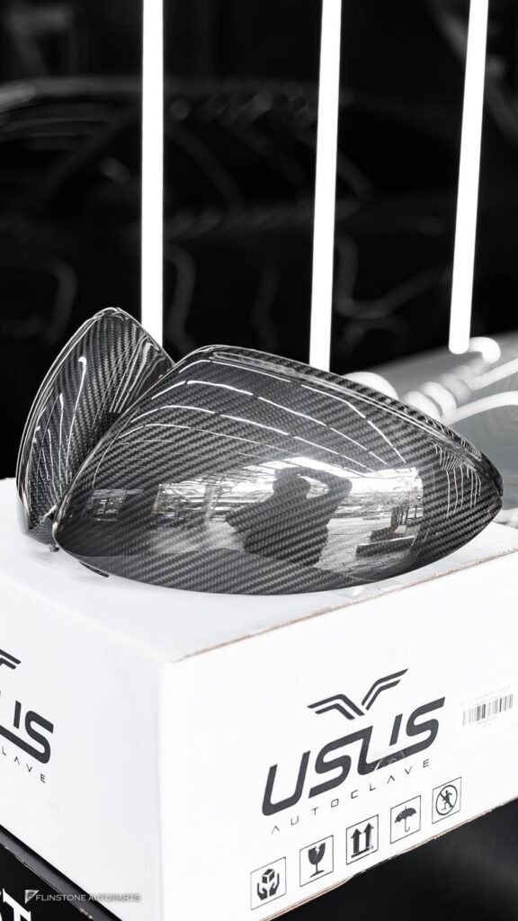 PORSCHE Cayenne 9Y0.2 USUS Autoclave Carbon Side Mirror