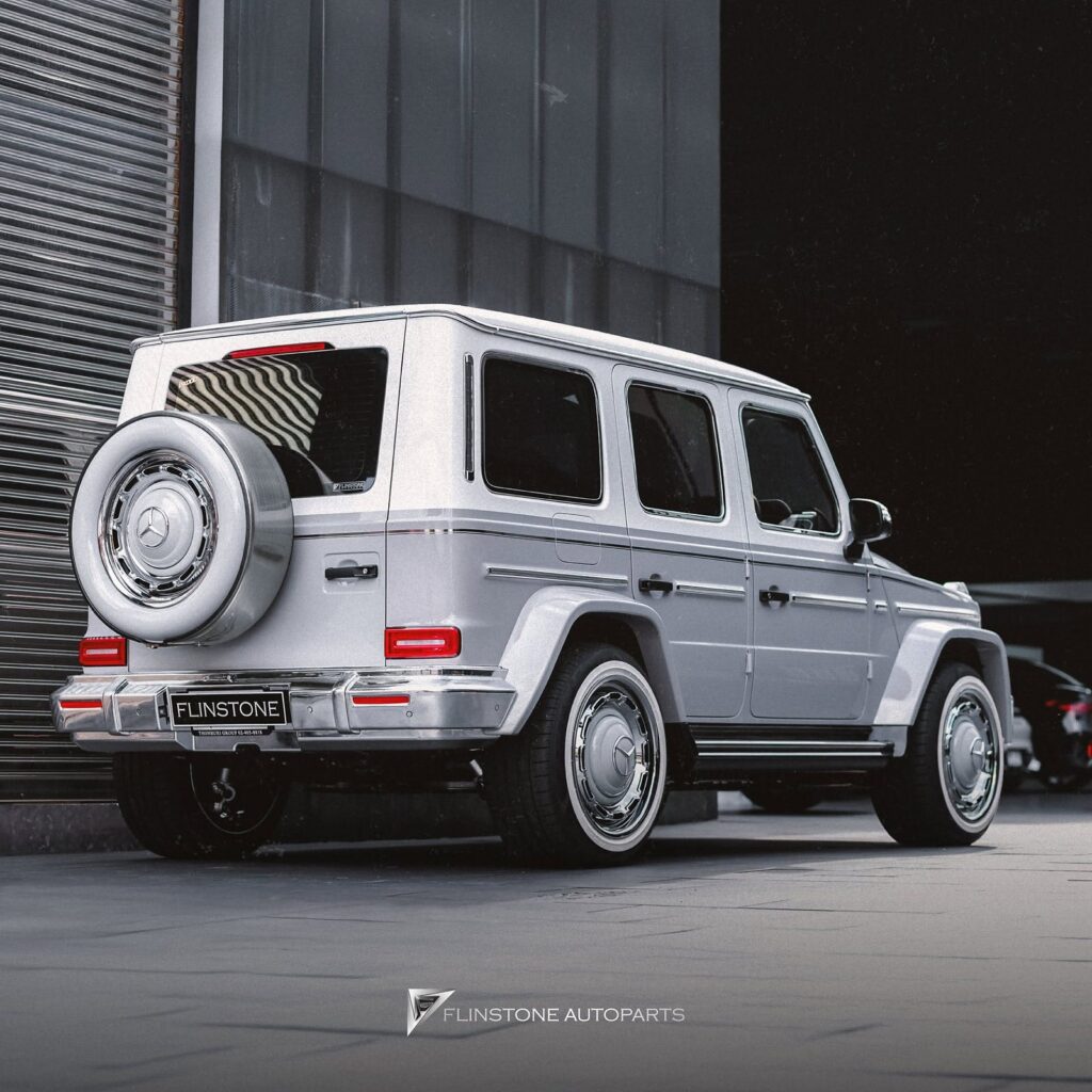 G-VINTAGE 泰国首台且唯一敢打破改装规则 G-Class 原厂