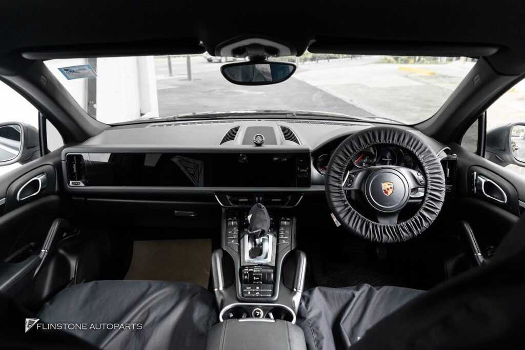 PORSCHE Cayenne 958 ปี 2012-2017 สามารถติดตั้งจอยาวระบบ Android