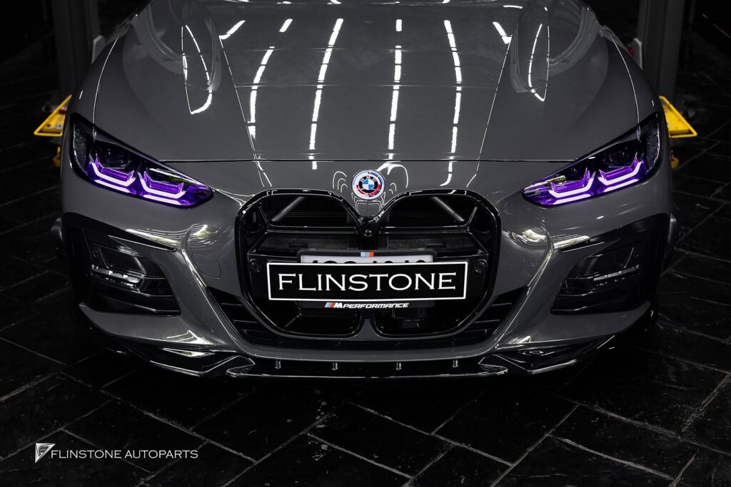 BMW G22 – G26 – G82 M4 3D Black Front Grile + 3D Black Side Skirt