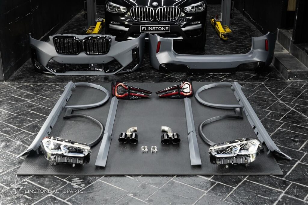 getting ready to changeBMW X3 G01 turned into F97 X3M LCI as a complete set(2025-10-18)