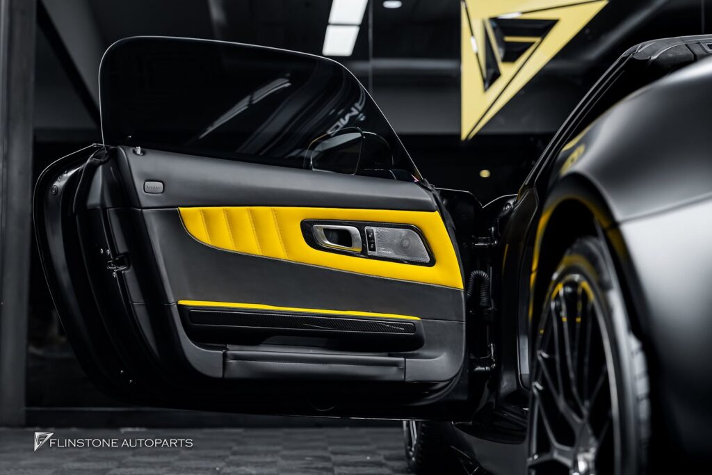 SLS – AMG GT Mercedes AMG GTC 50 Edition 特别版全新内饰采用
