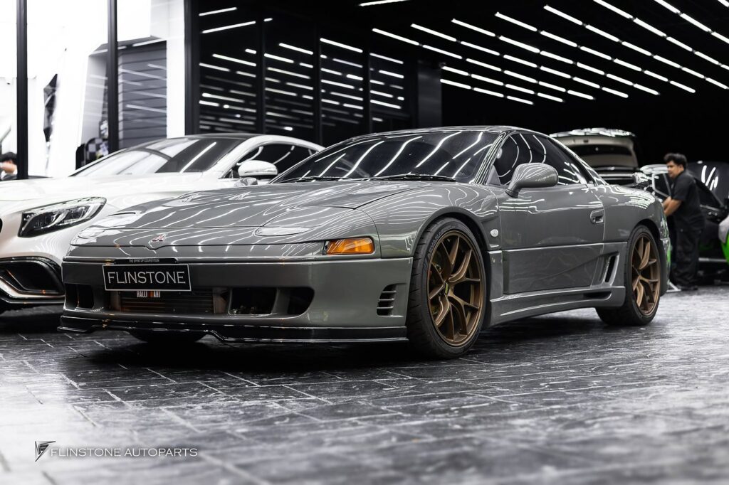 MITSUBISHI 3000GT getting ready for a complete interior colour change