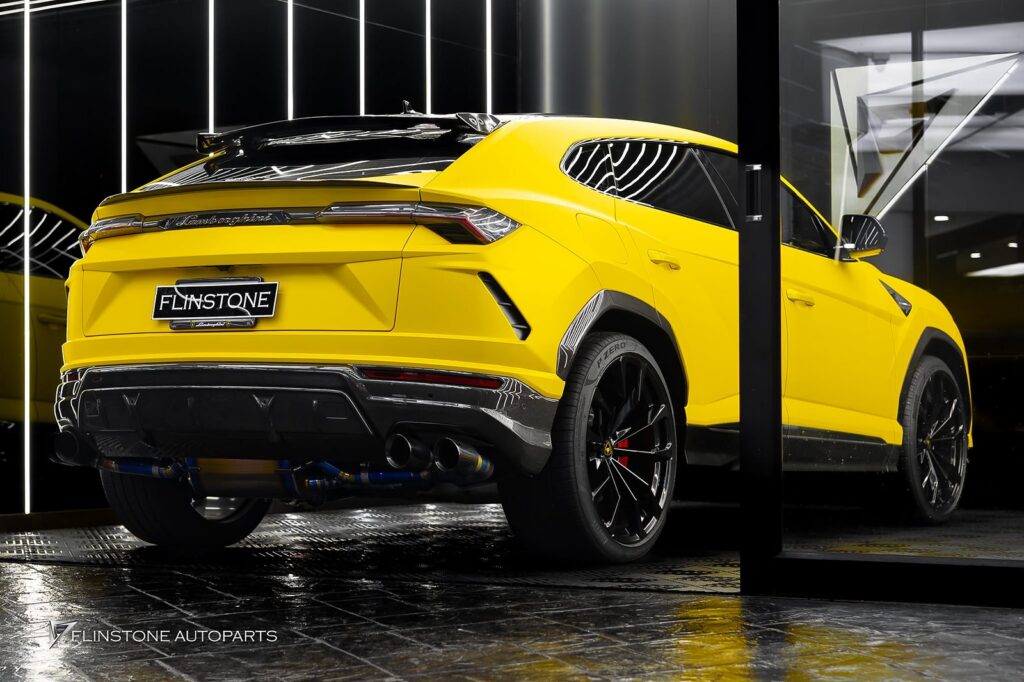 LAMBORGHINI URUS FULL WRAP ของจริงยันประตูและโครงรถ