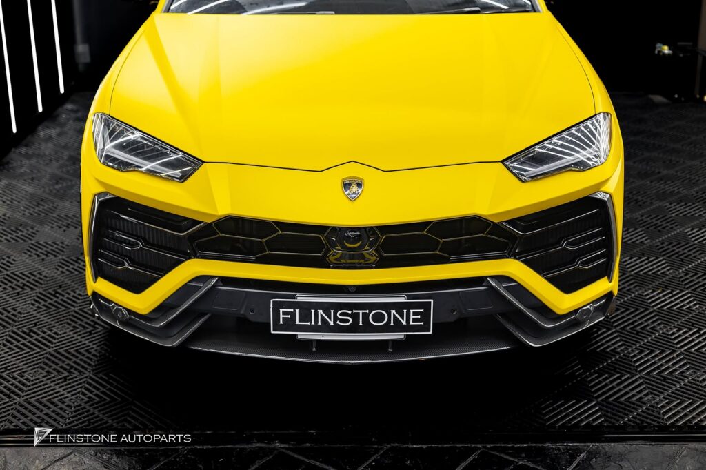 LAMBORGHINI URUS FULL WRAP ของจริงยันประตูและโครงรถ