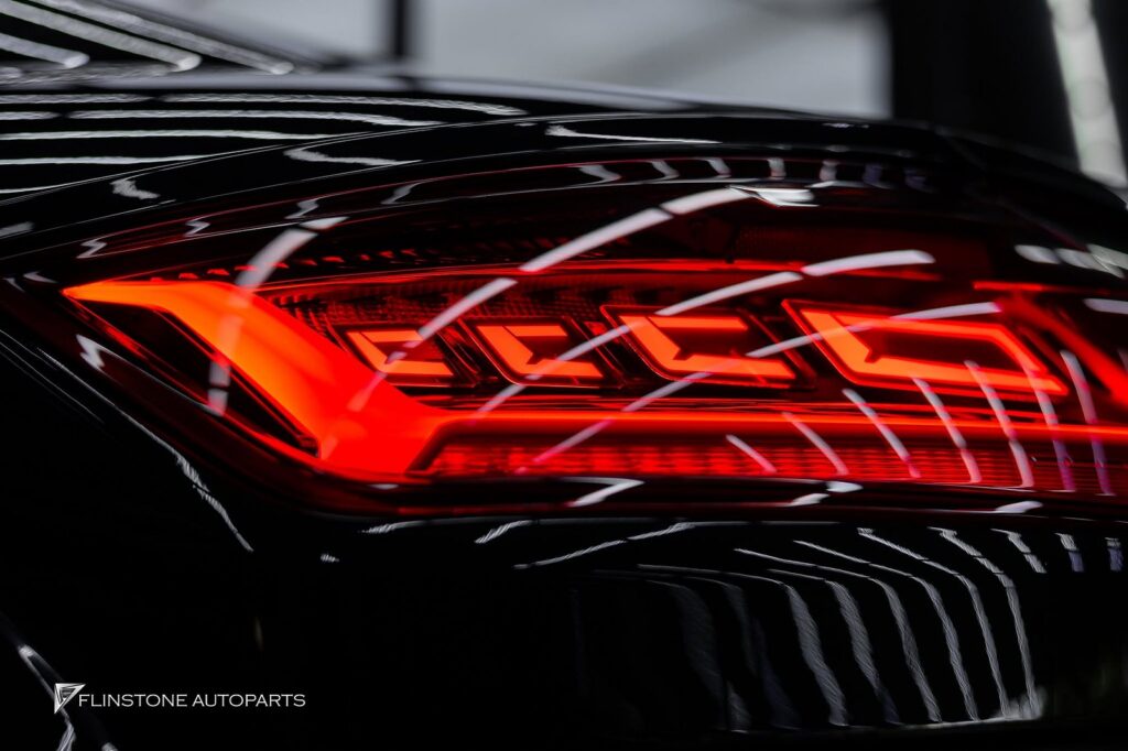 AUDI TT 2024+ ชุดแต่ง AUDI TTRS MK3 ครบชุด 2025 รวมถึงไฟท้ายสุดหล่อแบบ OLED เล