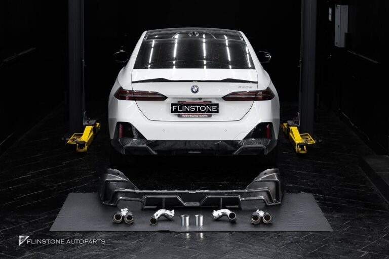 BMW i5 G60 TAKD Carbon Fiber Rear Diffuser + AK Carbon Tailpipe