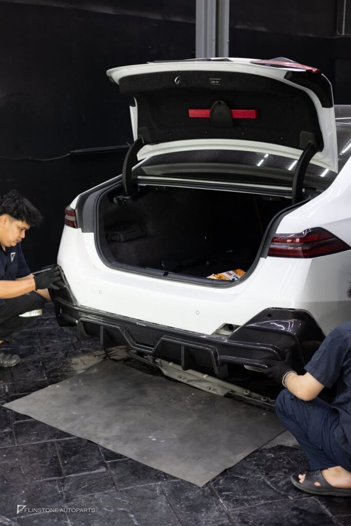 BMW i5 G60 TAKD Carbon Fiber Rear Diffuser + AK Carbon Tailpipe