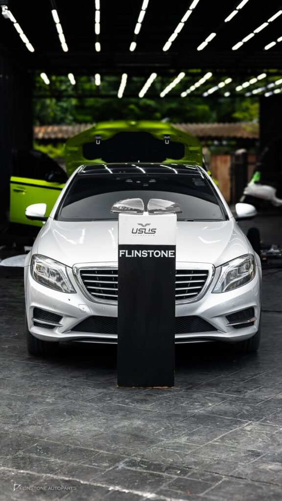 Mercedes-Benz W222 S-Class USUS Autoclave Carbon Side Mirror