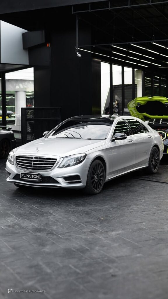 Mercedes-Benz W222 S-Class USUS Autoclave Carbon Side Mirror