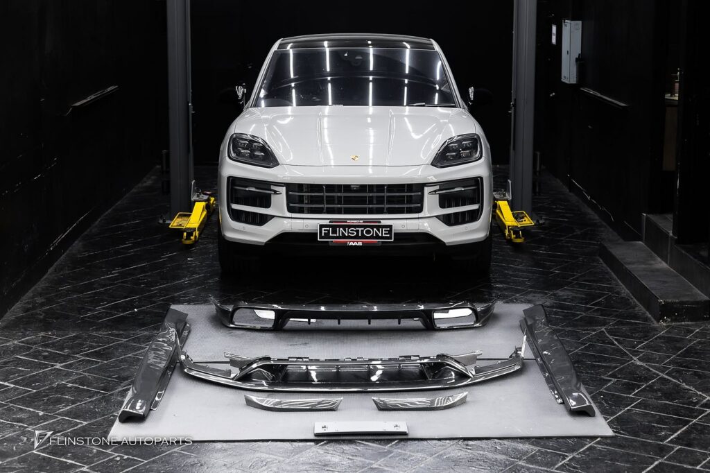 PORSCHE Cayenne 9Y0.2 USUS Autoclave Carbon Fiber Front Lip V.2 + TAKD Design Carbon F