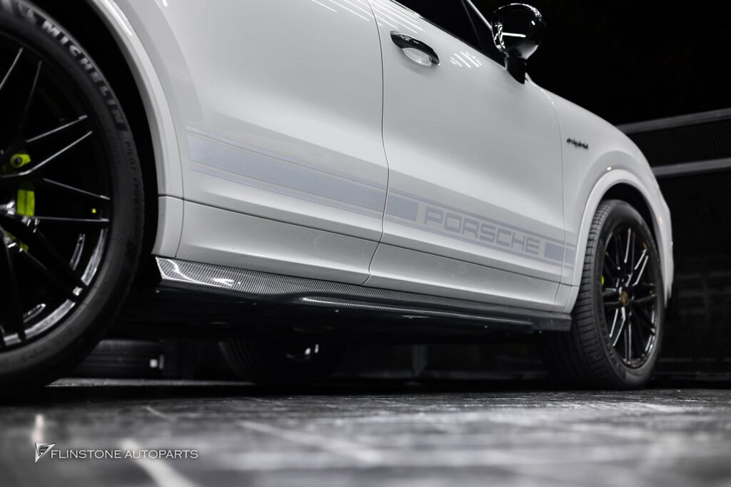 PORSCHE Cayenne 9Y0.2 USUS Autoclave Carbon Fiber Front Lip V.2 + TAKD Design Carbon F