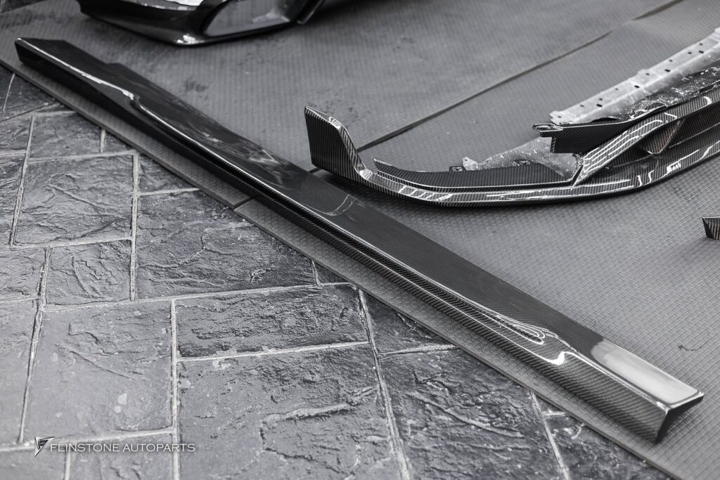 PORSCHE Cayenne 9Y0.2 USUS Autoclave Carbon Fiber Front Lip V.2 + TAKD Design Carbon F
