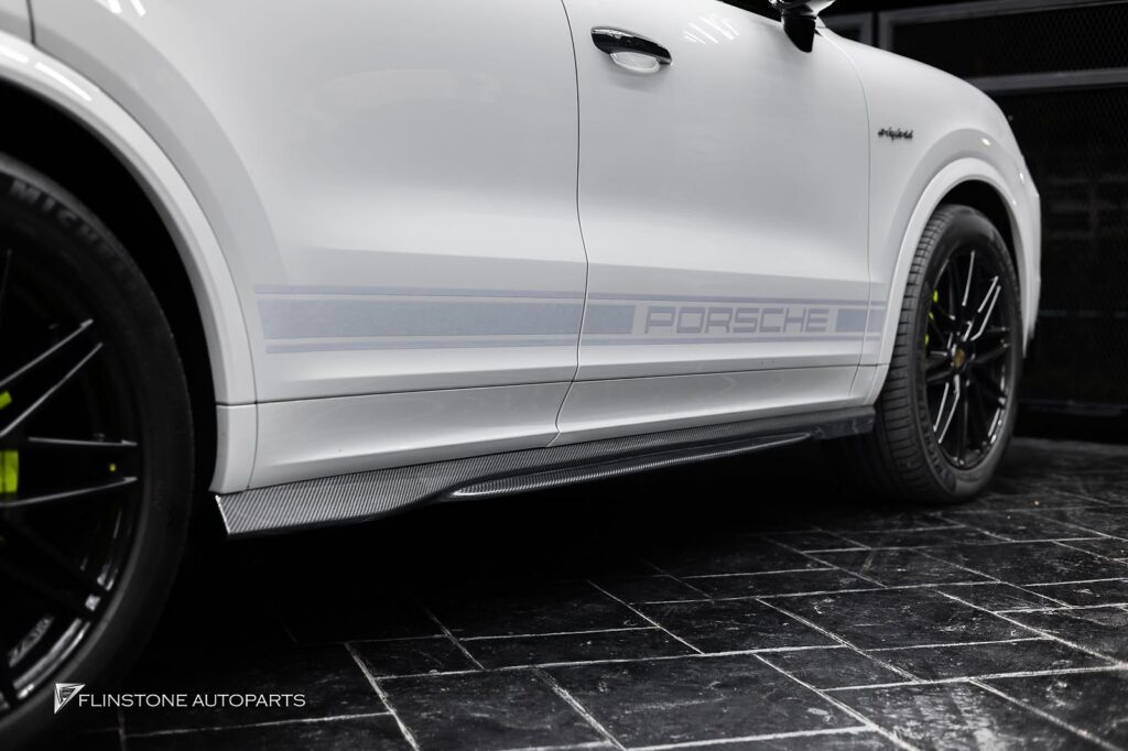 PORSCHE Cayenne 9Y0.2 USUS Autoclave Carbon Fiber Front Lip V.2 + TAKD Design Carbon F