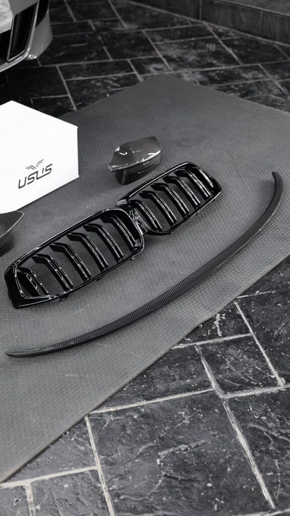 BMW G30-G32 Series 5-6 USUS Autovlave Carbon Side Mirror + M Look Front Grille