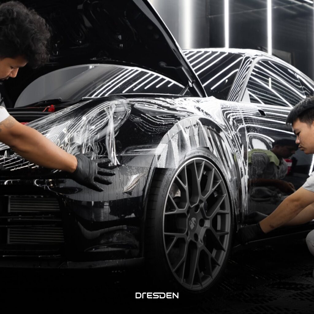 FLINSTONE AUTO DETAILING PORSCHE 992