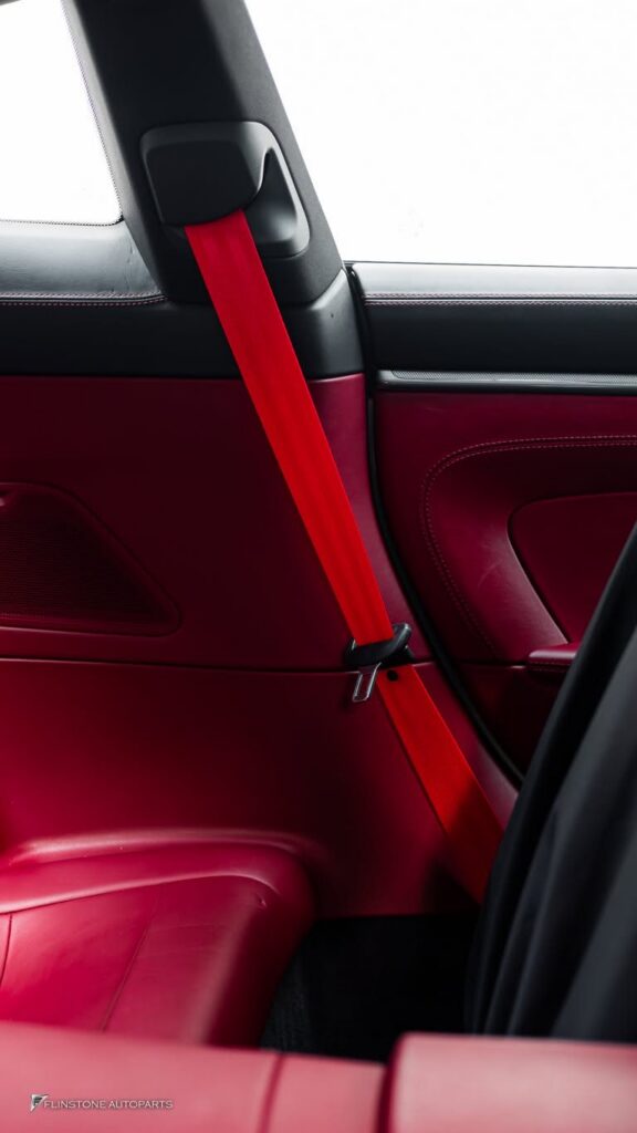 PORSCHE 992 2025+ พวงมาลัยสีแดง CUSTOM ตามแบบในภาพ + นาฬิกาสีแดง STOPWATCH