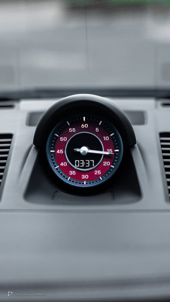 PORSCHE 992 2025+ พวงมาลัยสีแดง CUSTOM ตามแบบในภาพ + นาฬิกาสีแดง STOPWATCH