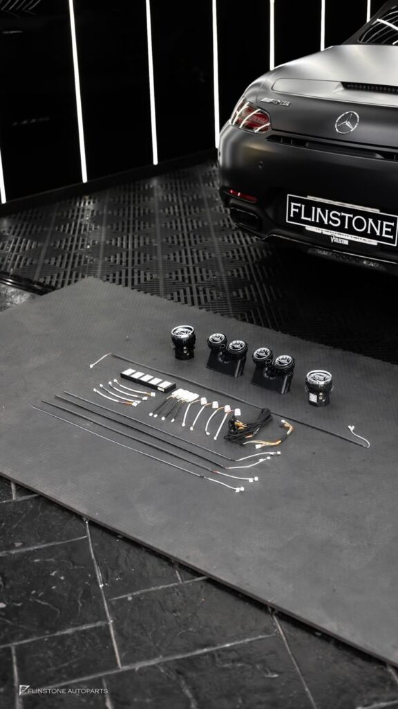 Mercedes-Benz SLS – AMG GT Ambient Light System + LED Turbine Airvent