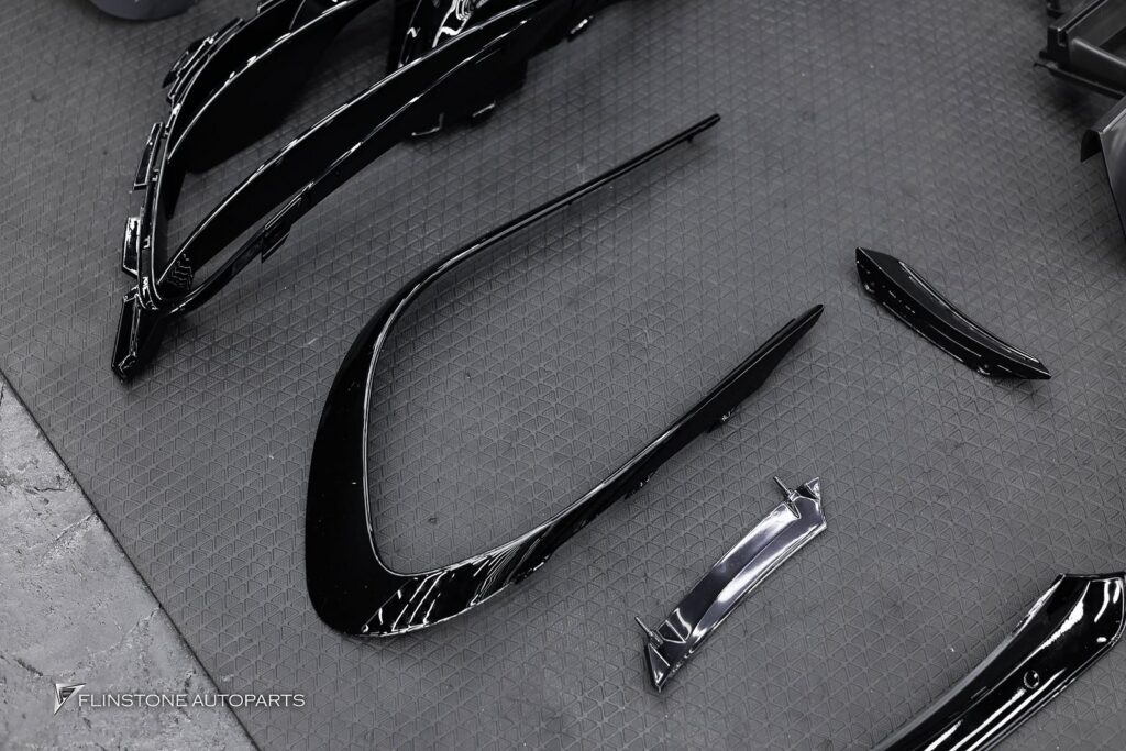 Mercedes-Benz W117 CLA-Class CLA45 AMG Facelift Front Bumper