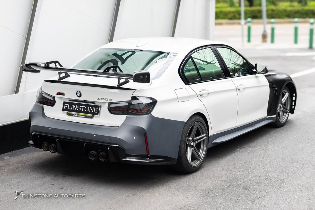 ประกอบเรียบร้อยสำหรับ BMW F30 Series 3 ที่เปลี่ยนโฉมเป็น G80 M3