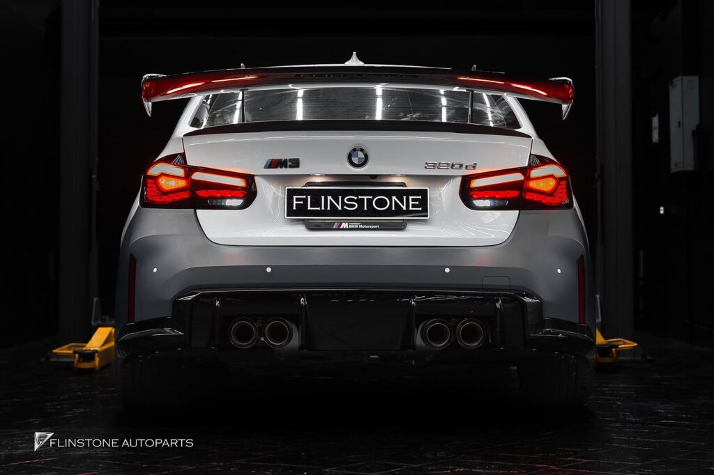 ประกอบเรียบร้อยสำหรับ BMW F30 Series 3 ที่เปลี่ยนโฉมเป็น G80 M3