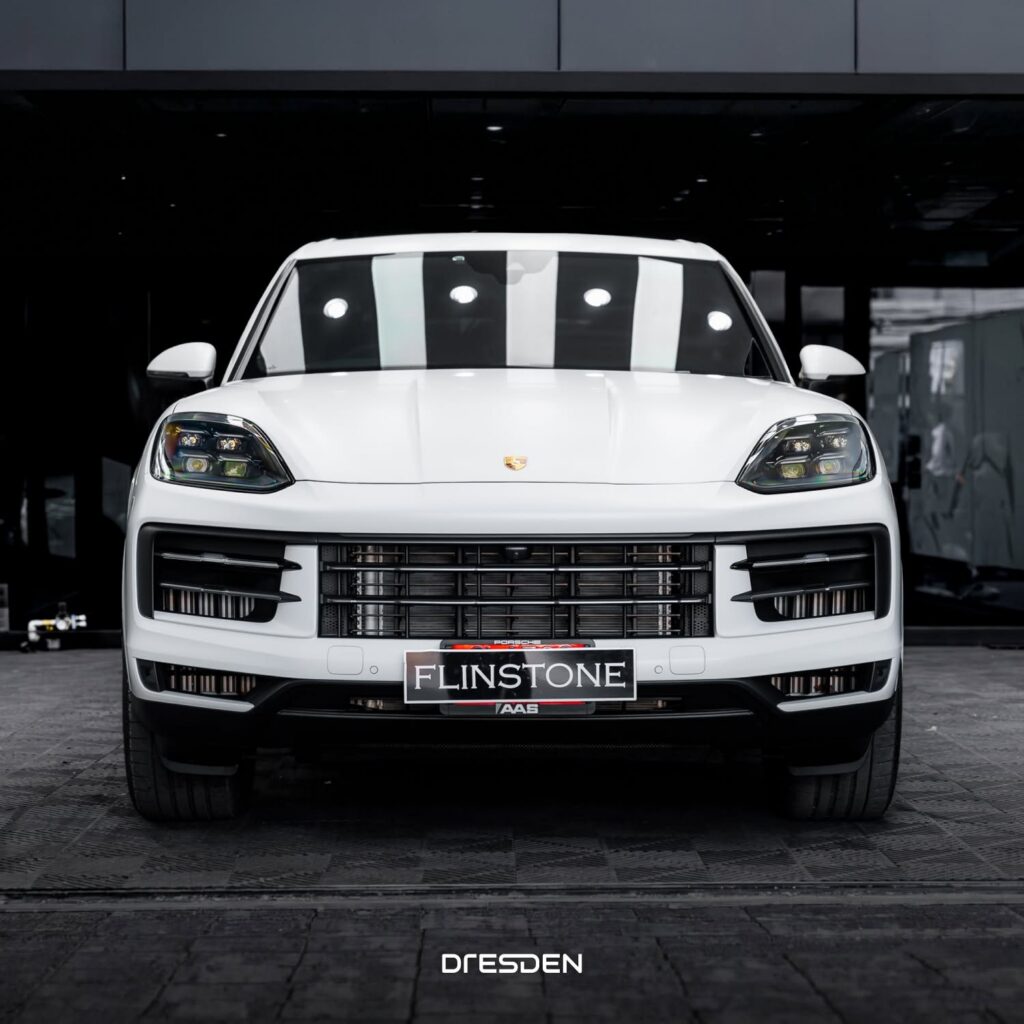 PORSCHE Cayenne 9Y0.2 quality: Film PPF premium grade Self-Healing designed to protect