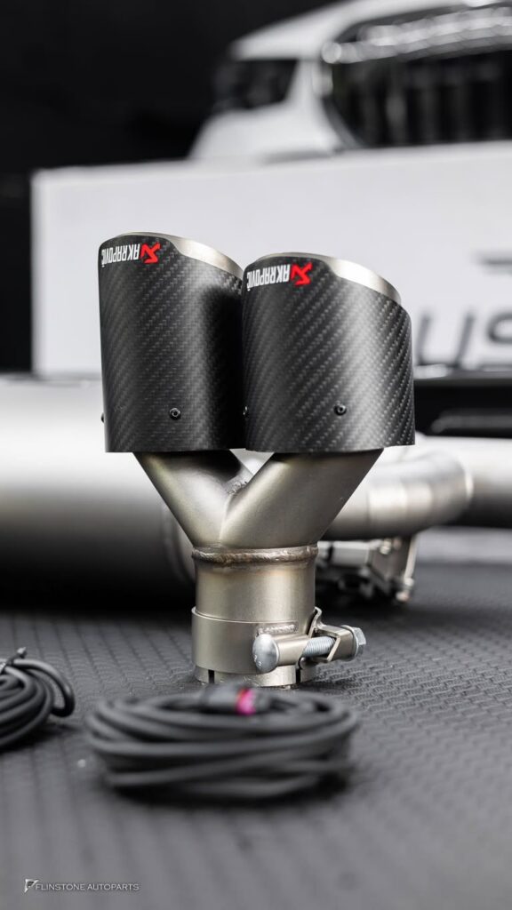 BMW i5 G60 TAKD Design Carbon Fiber Rear Diffuser + USUS Titanium Exhaust