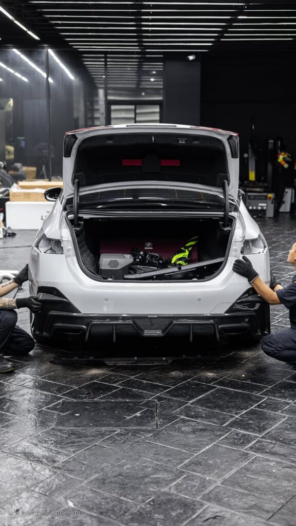BMW i5 G60 USUS Titanium Exhaust + TAKD Carbon Rear Diffuser