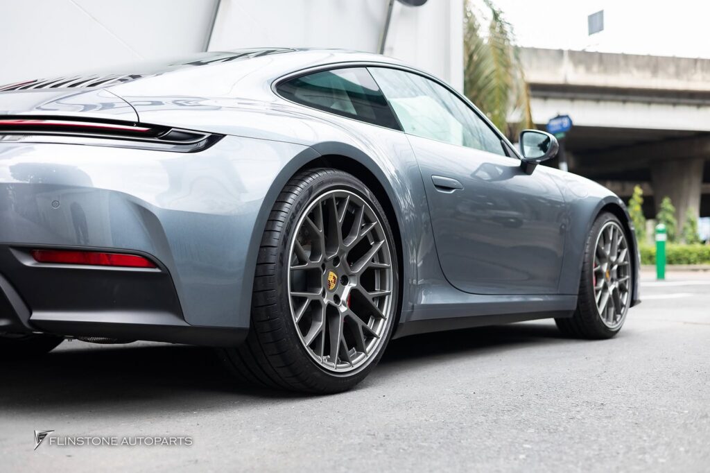 PORSCHE 992 2025+ Genuine RS Spyder Alloy Wheel