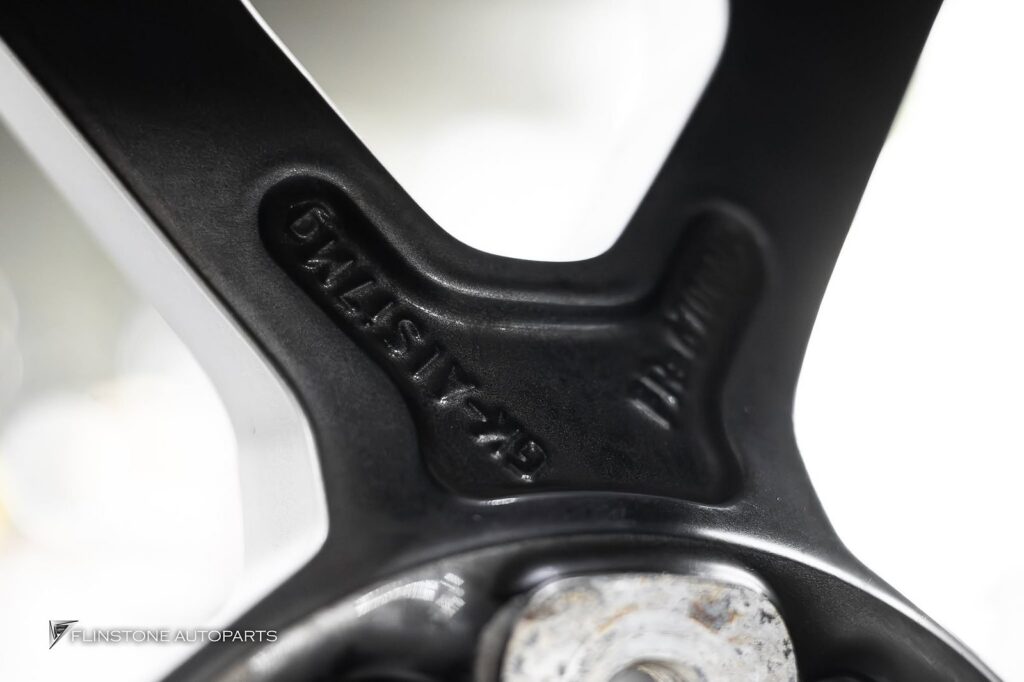 PORSCHE 992 2025+ Genuine RS Spyder Alloy Wheel