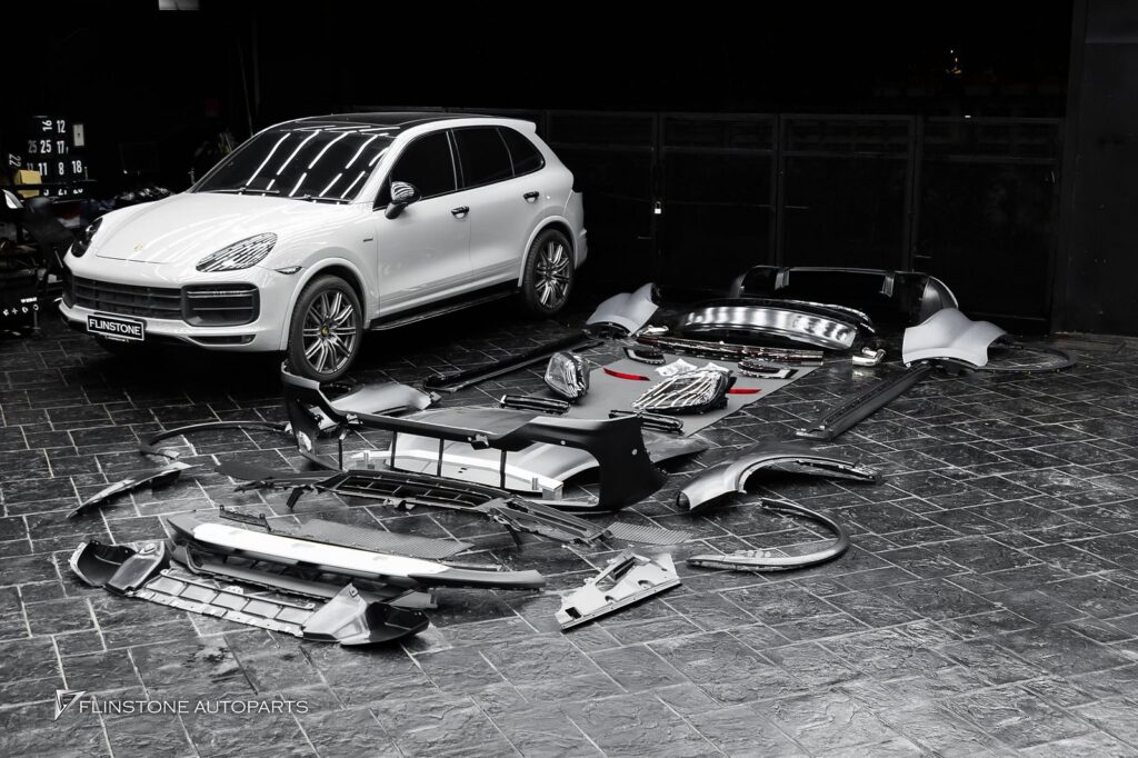 PORSCHE Cayenne 958 (2025-11-27)