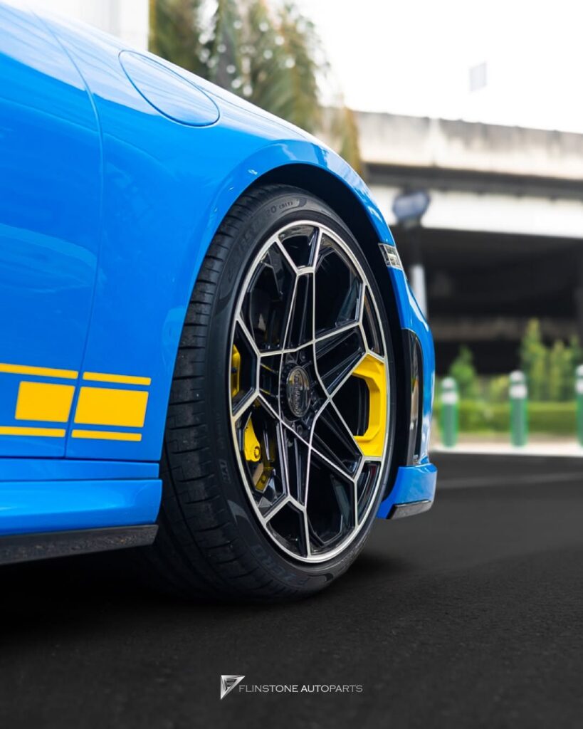 PORSCHE 992 2025+ Defining Agility
