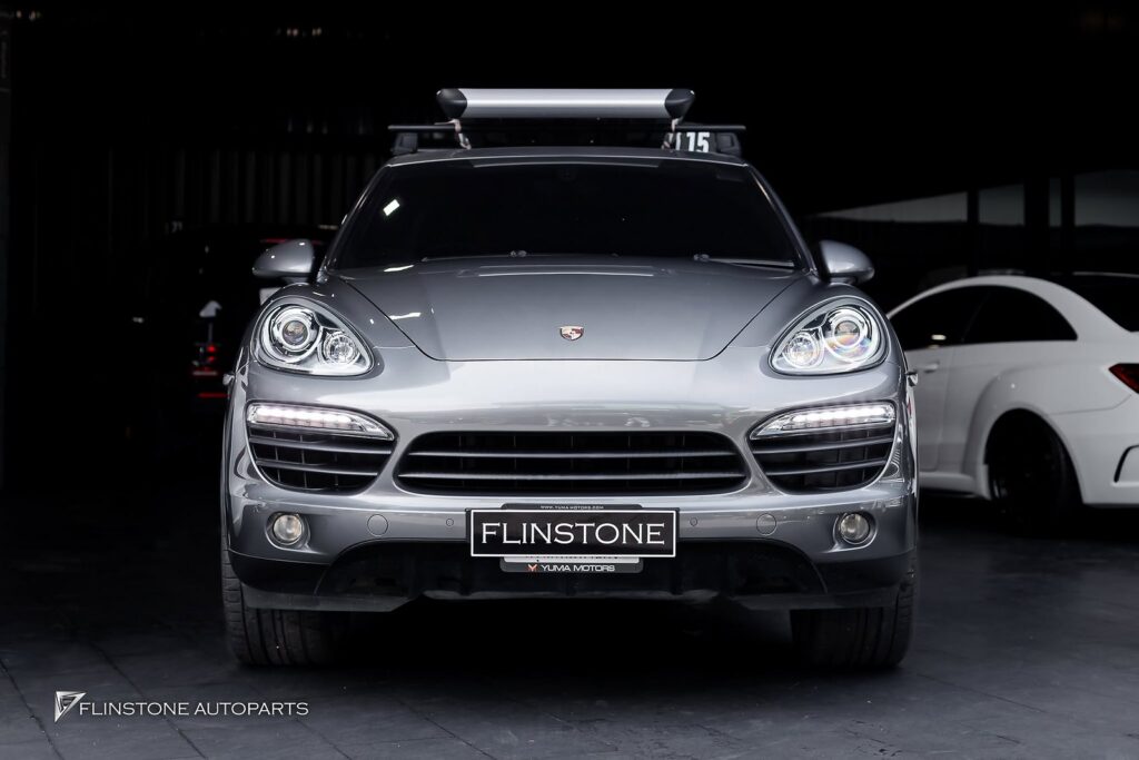 PORSCHE Cayenne 958 big full-view screen Touch Screen: sharp screen beautiful easy to use with